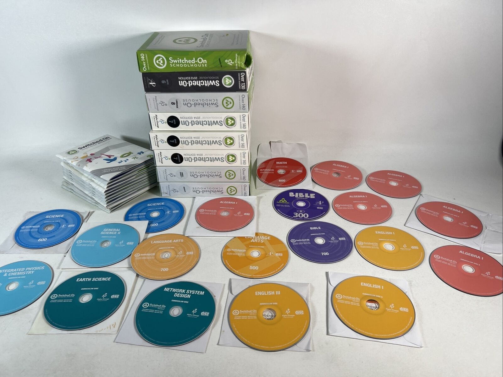 Huge Lot Of Switched On School Schoolhouse 20 Discs Keys Install Discs And Boxes