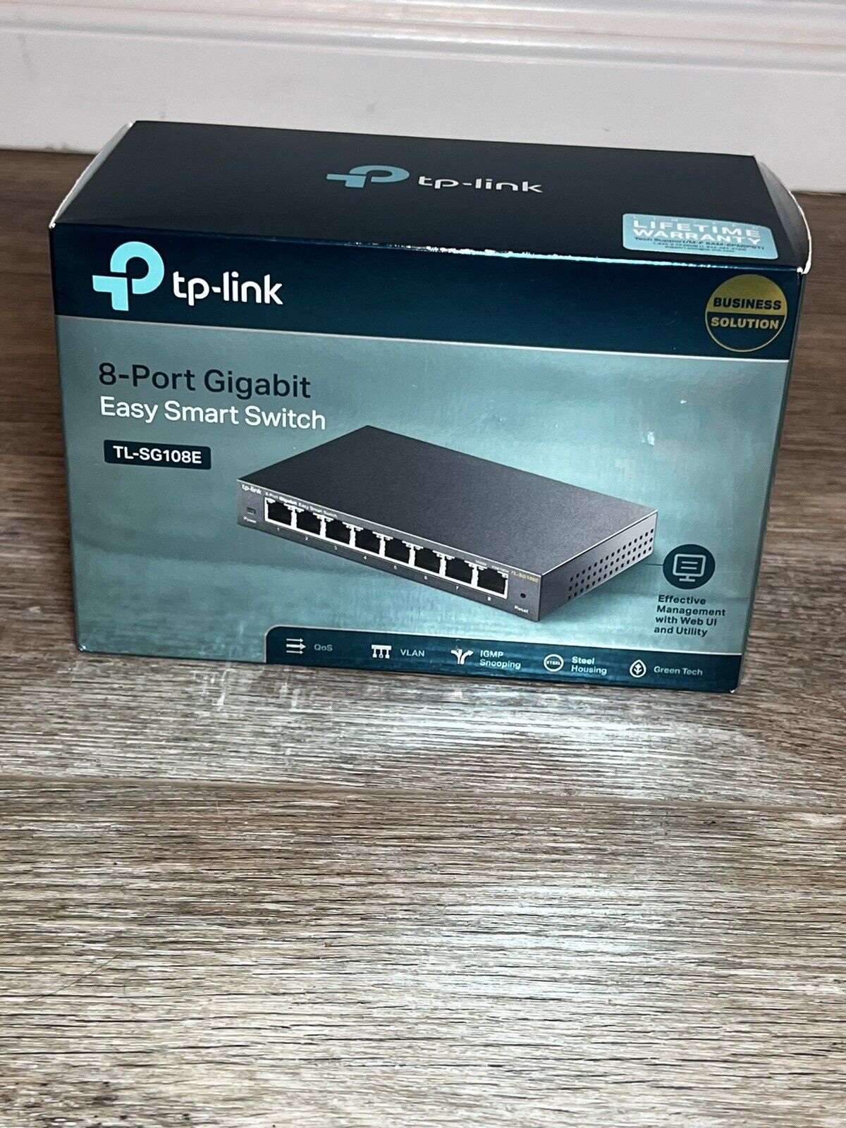 TP-Link TL-SG108E 8-Port Gigabit Easy Smart Switch Open Box