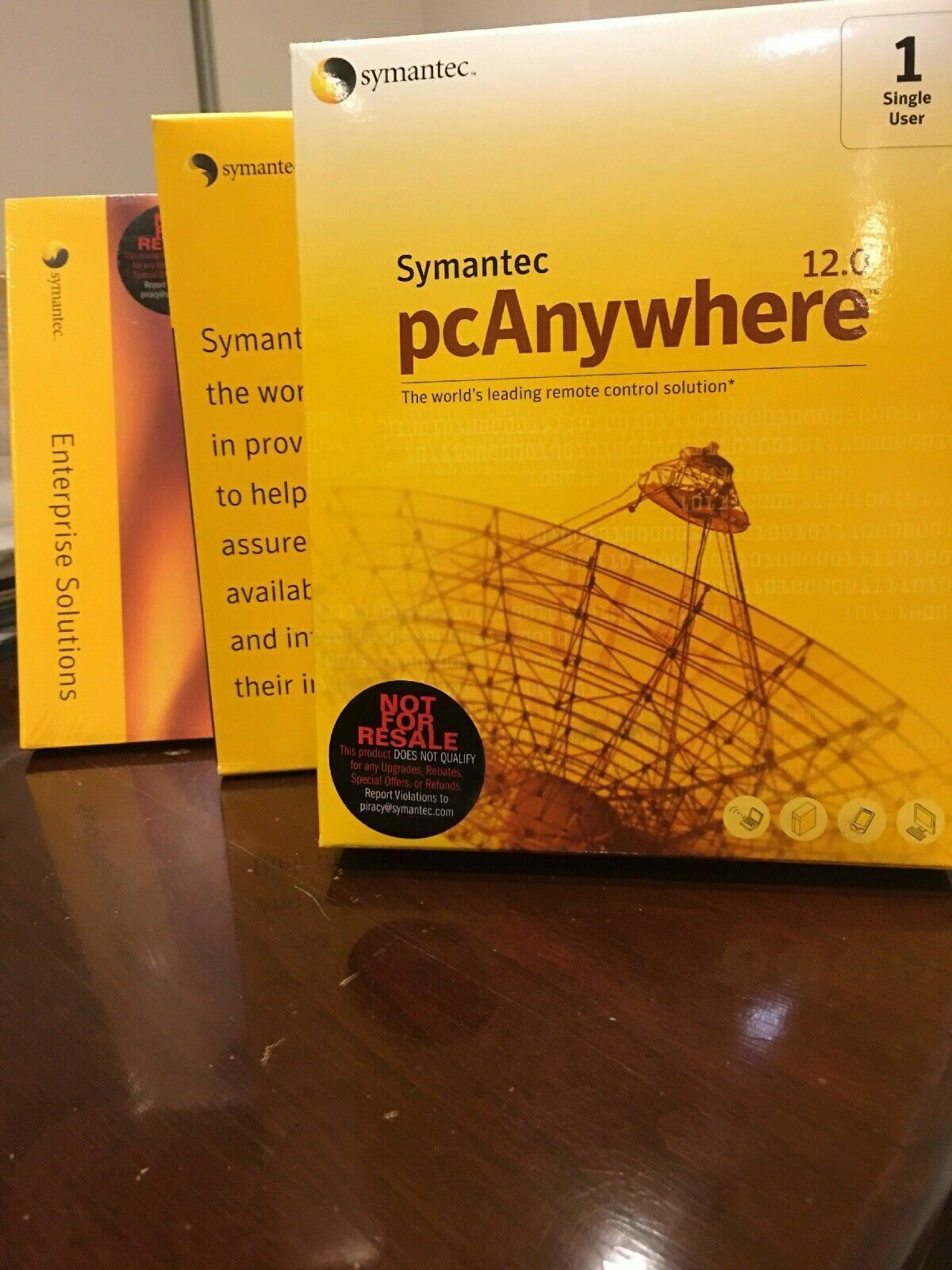 SEALED Symantec Software. 3 Solutions. pcAnywhere 12,Antivirus10.1,Ghost1.1 NFR
