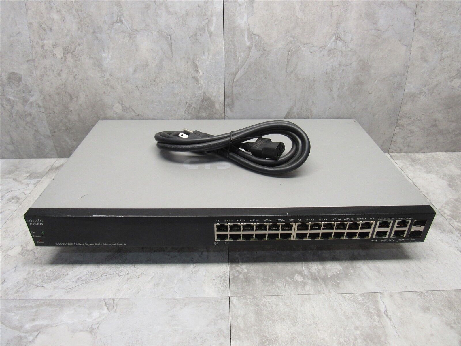 Cisco SG300-28PP-K9 28-Port Gigabit PoE+ Managed Network Ethernet Switch
