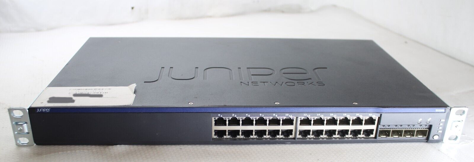 Juniper Networks EX2200-24T-4G 24-Port Gigabit Ethernet Switch 750-026468