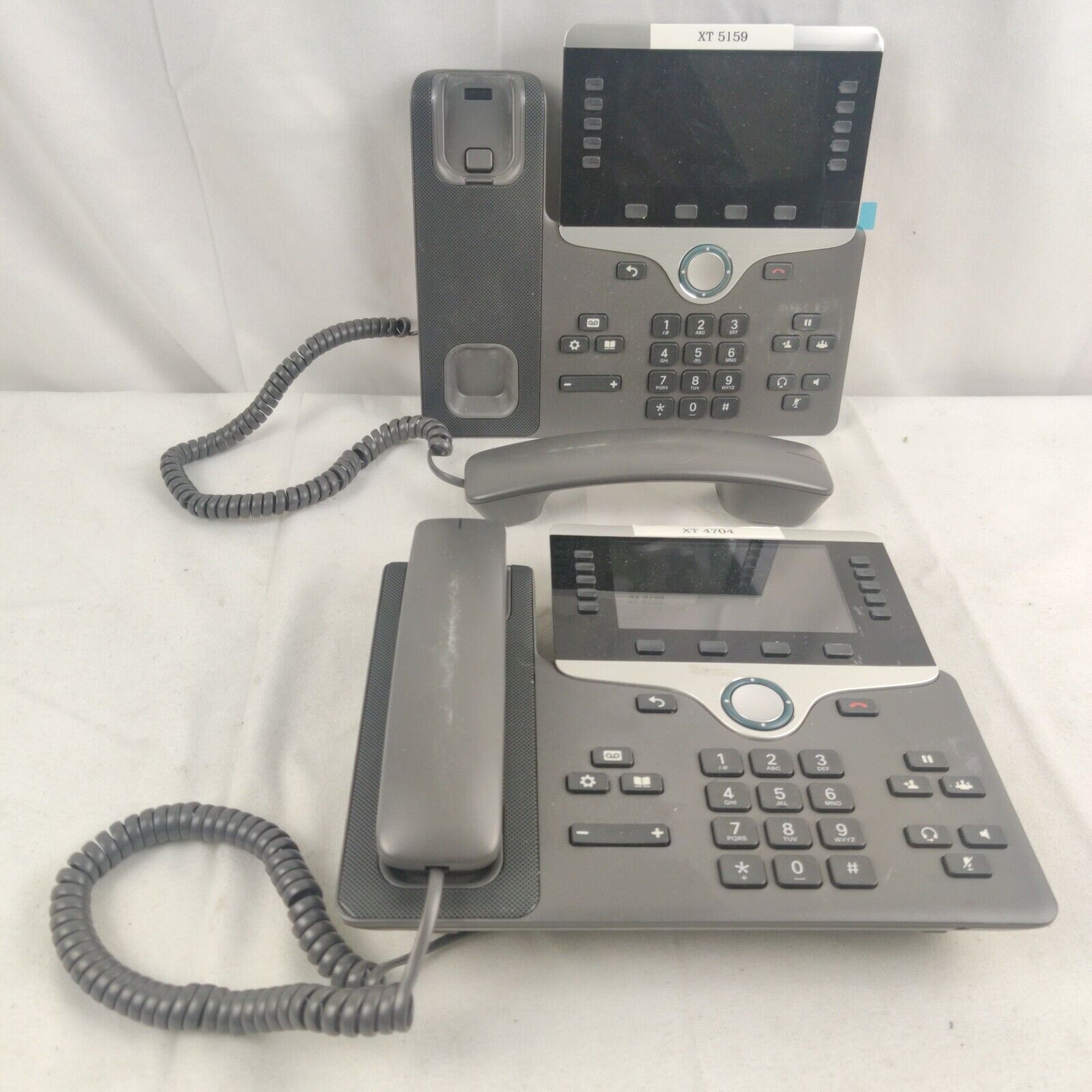 Lot of Two Cisco 8841 IP Phones w/Handset CP-8841 (NO POWER CORDS INCLUDED)