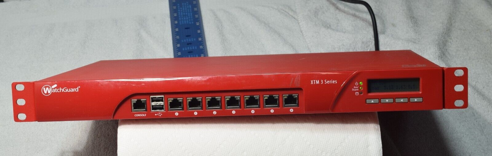 WatchGuard Firewall - XTM 330 HW Model NC5AE7 #J151