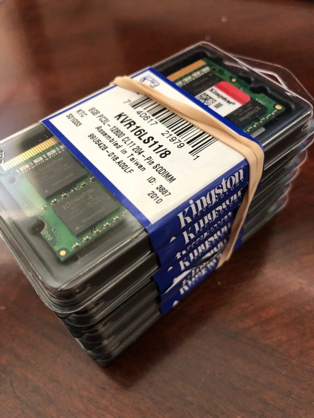 Kingston ValueRAM KVR16LS11/8 DDR3L-1600 SODIMM 8GB/1Gx64 Notebook Memory 1-Pack