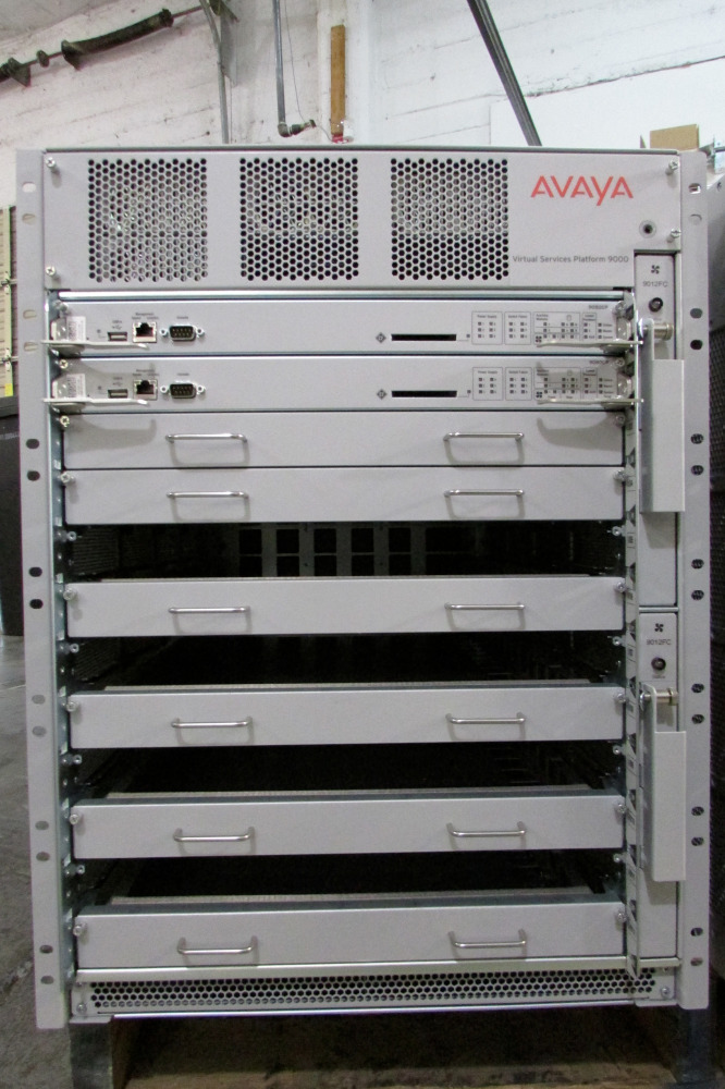 Avaya EC1402001-E6 9012 VSP9000 Chassis with 2x CP, 4x SF, 4x PWR, Fans