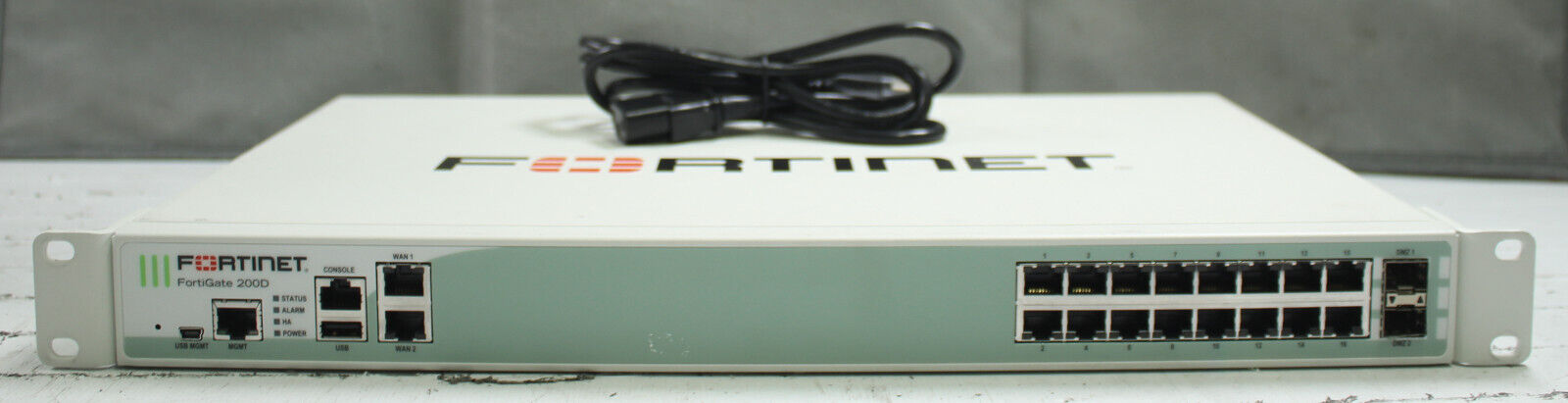 Fortinet FortiGate 200D FG-200D 16-Port Firewall Security with Power Cable