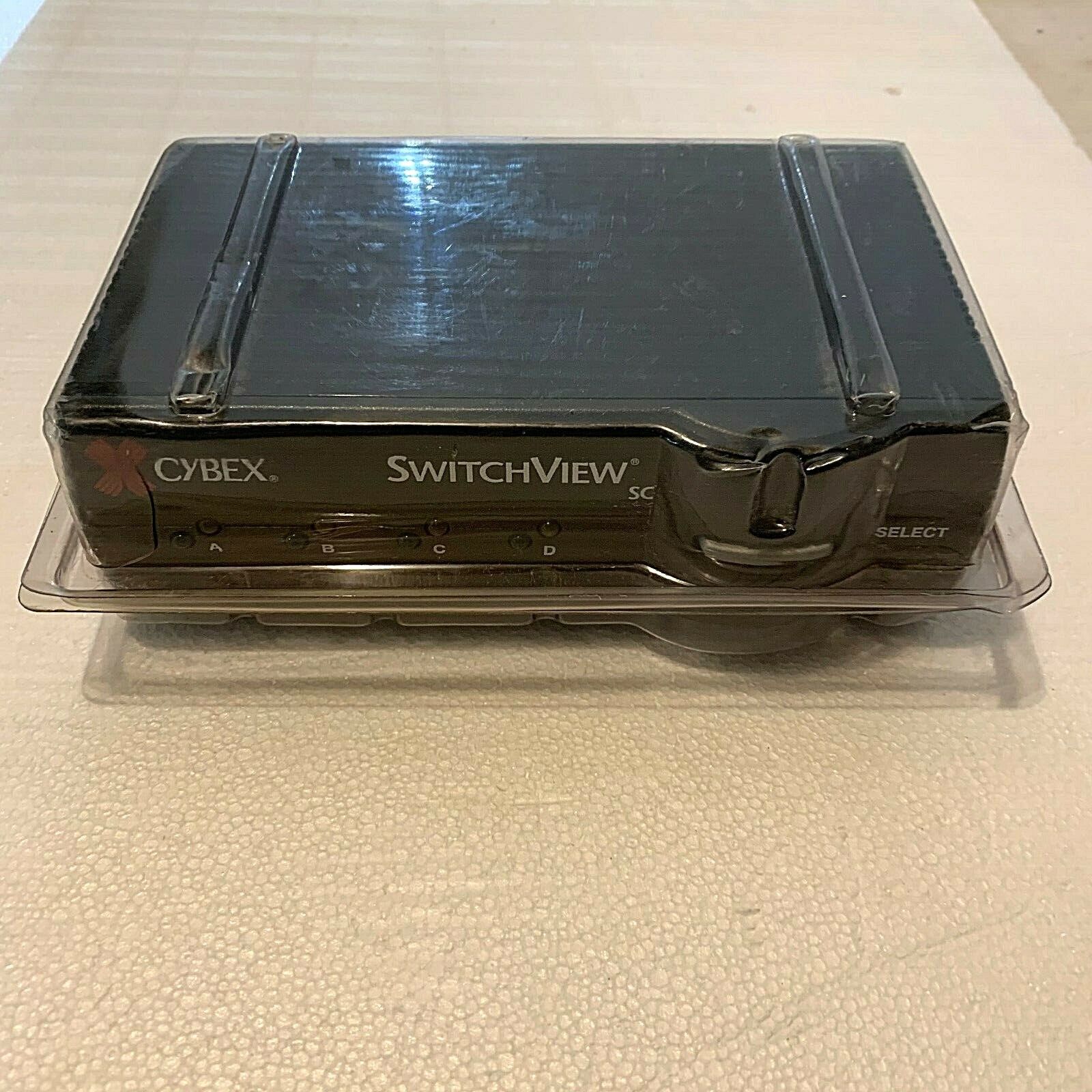 NEW CYBEX SWITCHVIEW SC  520-147-505 Black 4 port Computer Kvm Switch Box