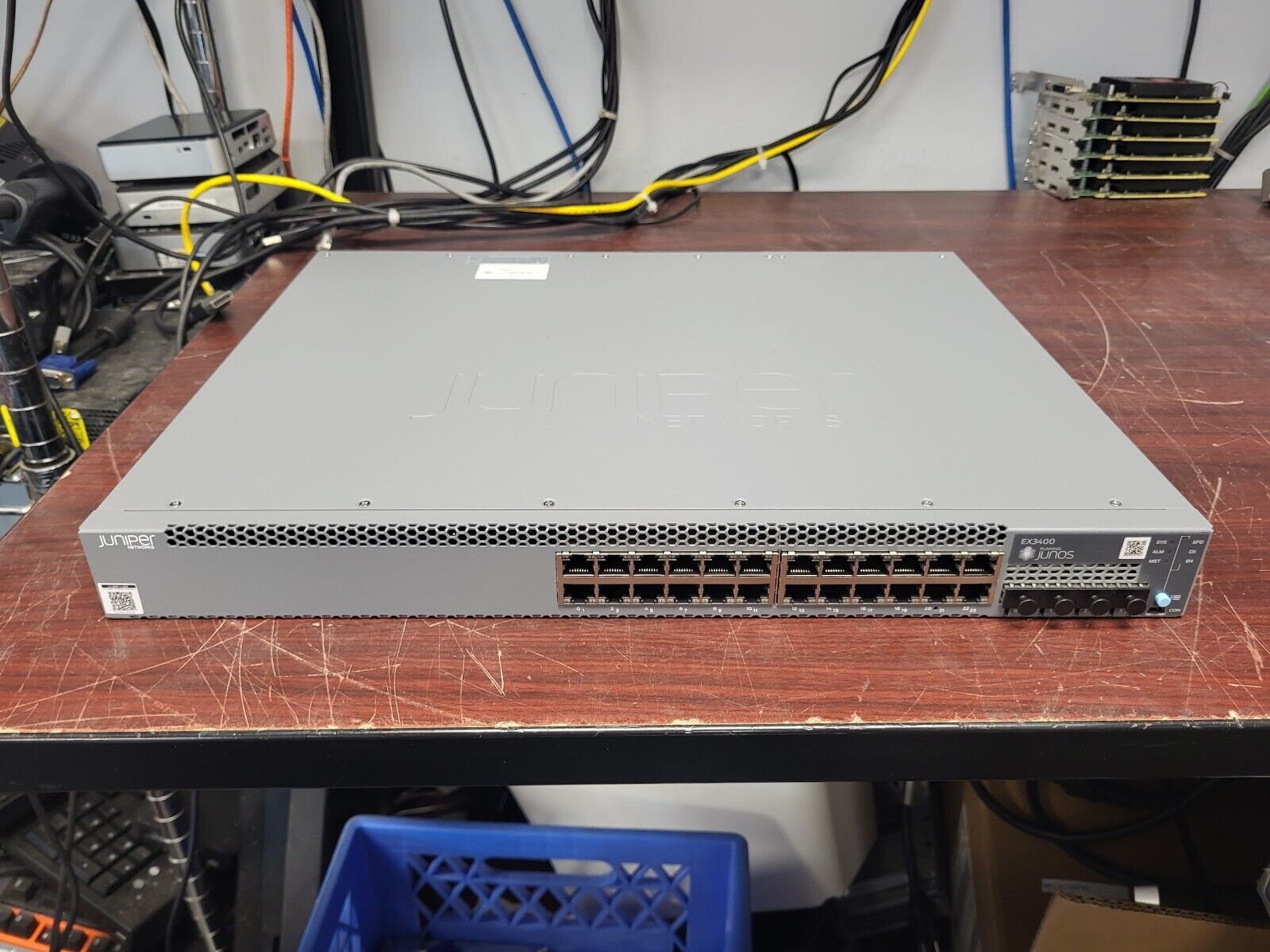 Juniper EX3400-24T 24-Port 10/100/1000 4x SFP Ethernet Switch #73