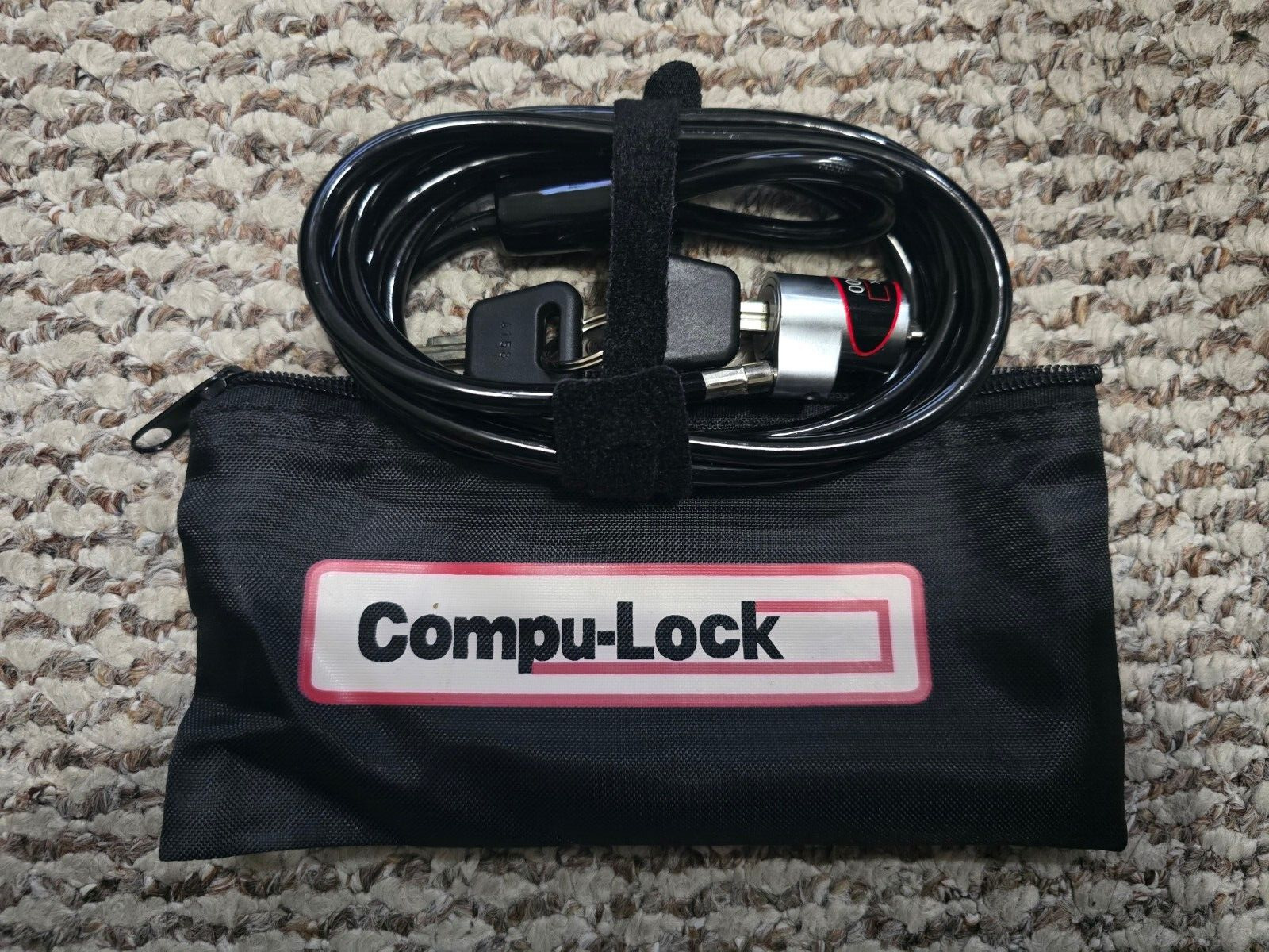 New Compu-Lock NoteSaver Notebook Computer Lock Heavy Duty 5/16\