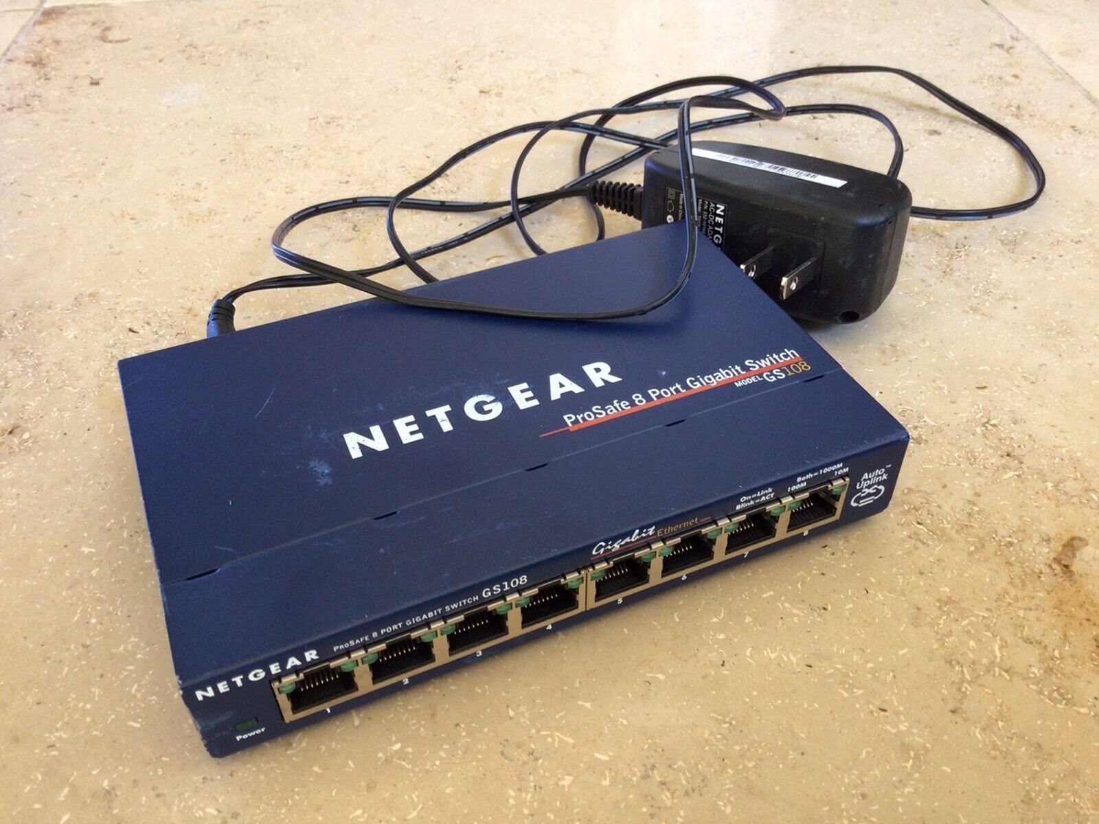 NETGEAR ProSafe 8-Port Gigabit Ethernet Network Switch GS108 V3 Included Adapter