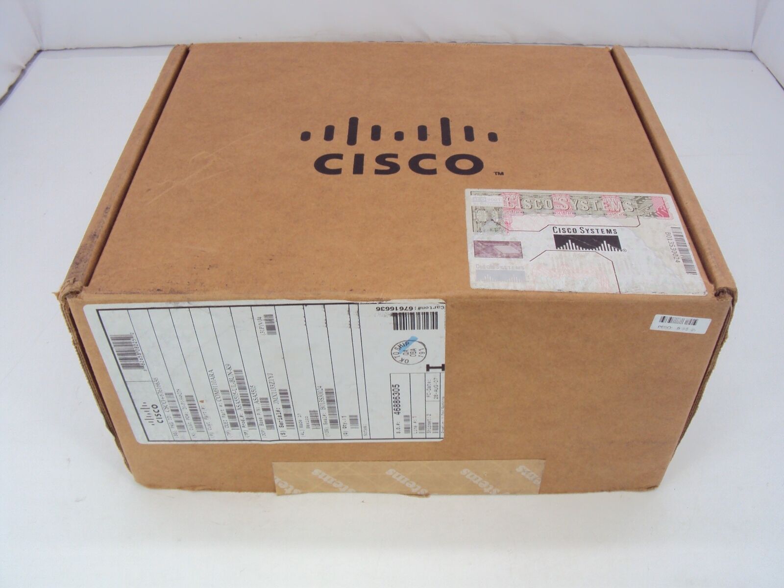 New Open Cisco ASA5505 Network Firewall Security Complete ASA5505-UL-BUN-K9