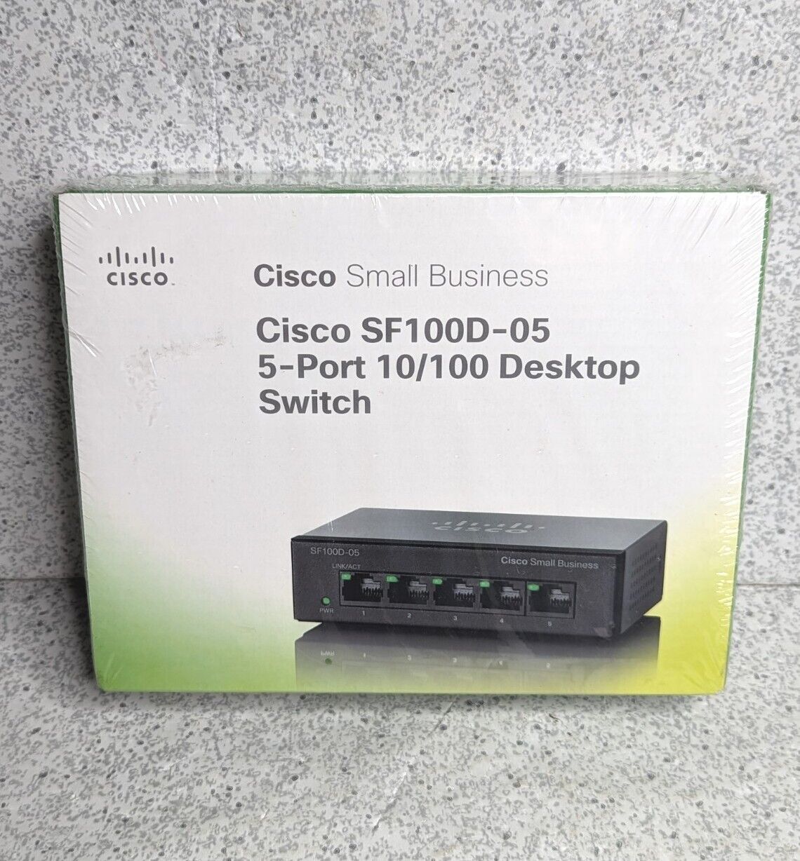 CISCO SF100D-05 5 port 10/100 Desktop Switch