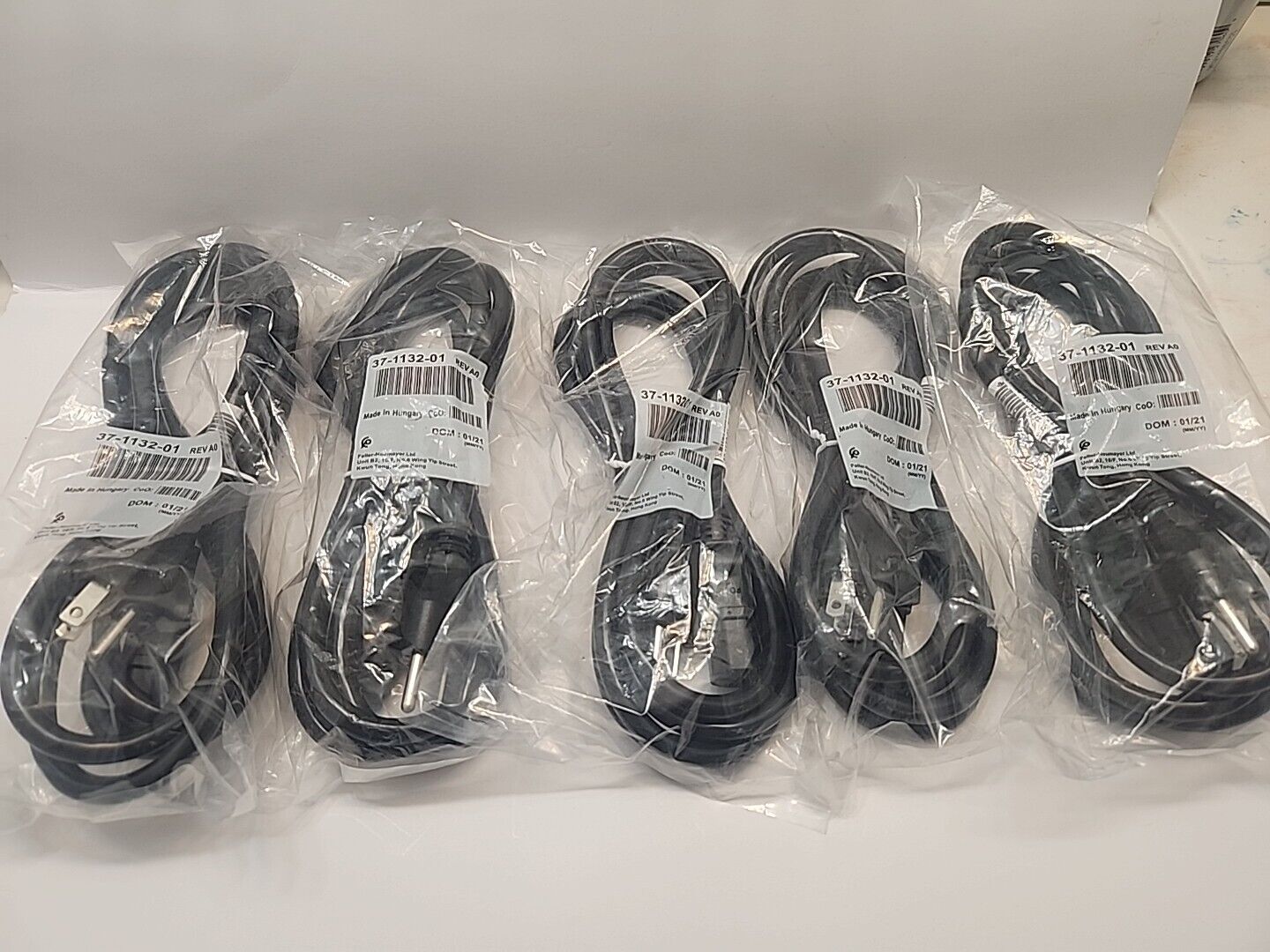 5 COUNT BRAND NEW Cisco 37-1132-01 Notched Power Cord 13A 8ft 3 x 16awg