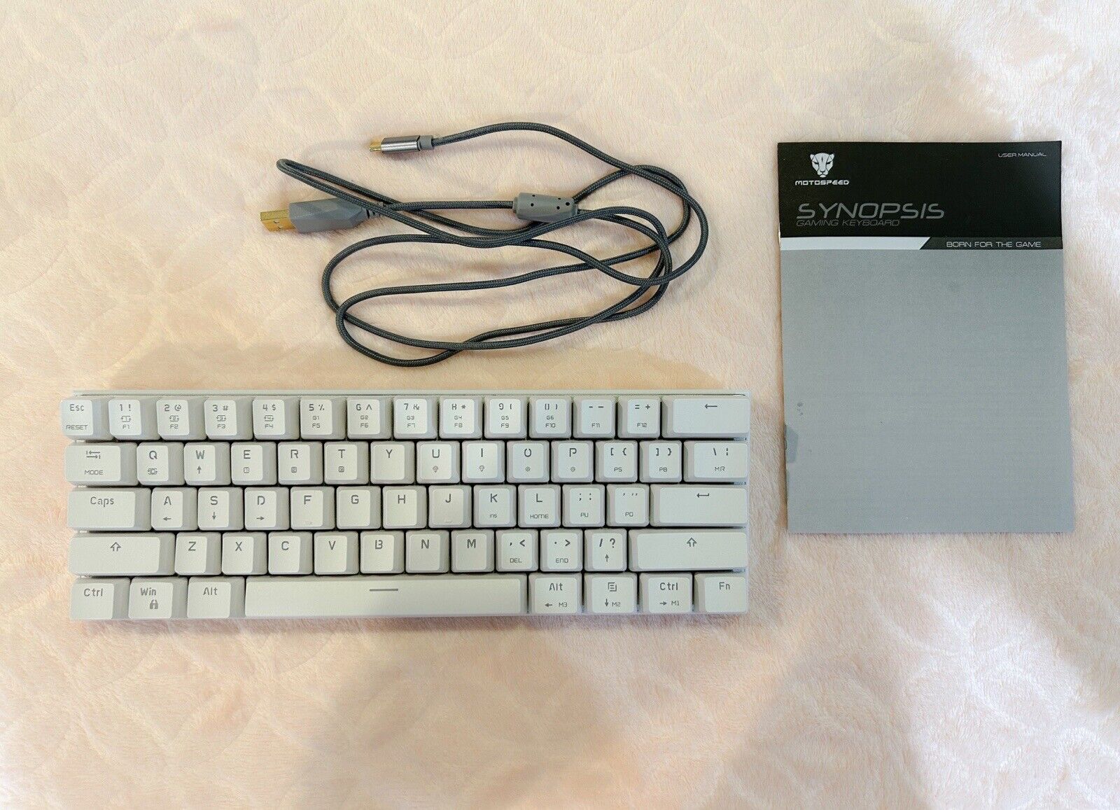 White Motospeed CK62 Bluetooth & Wired 60% RGB Keyboard Red Switch