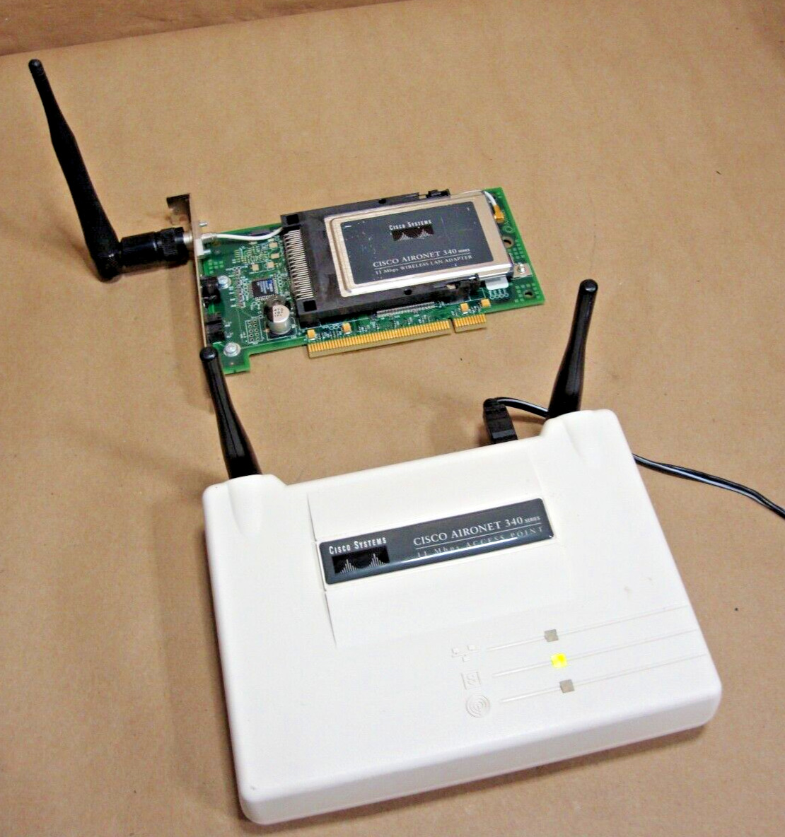 Cisco AIR-AP340 AIR-AP342 Ethernet Access Point w/ Ac adapter + AIR-PCI340 CARD