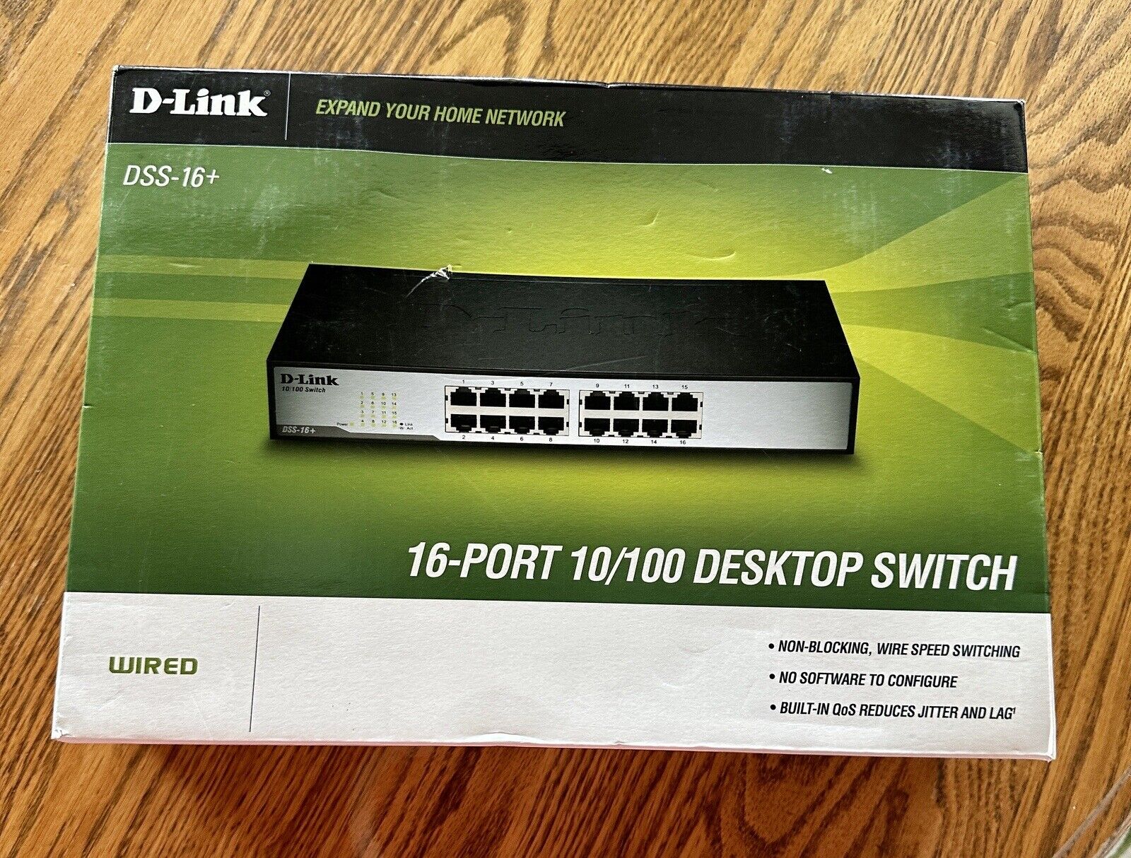 NEW D-Link DSS-16+ 16-Port 10/100 Unmanaged Desktop or Rackmount Switch