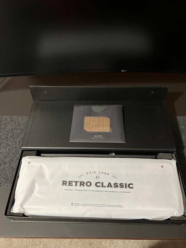 AZIO Retro Classic BT Wireless Backlit Mechanical Keyboard (Elwood) & Palm Rest