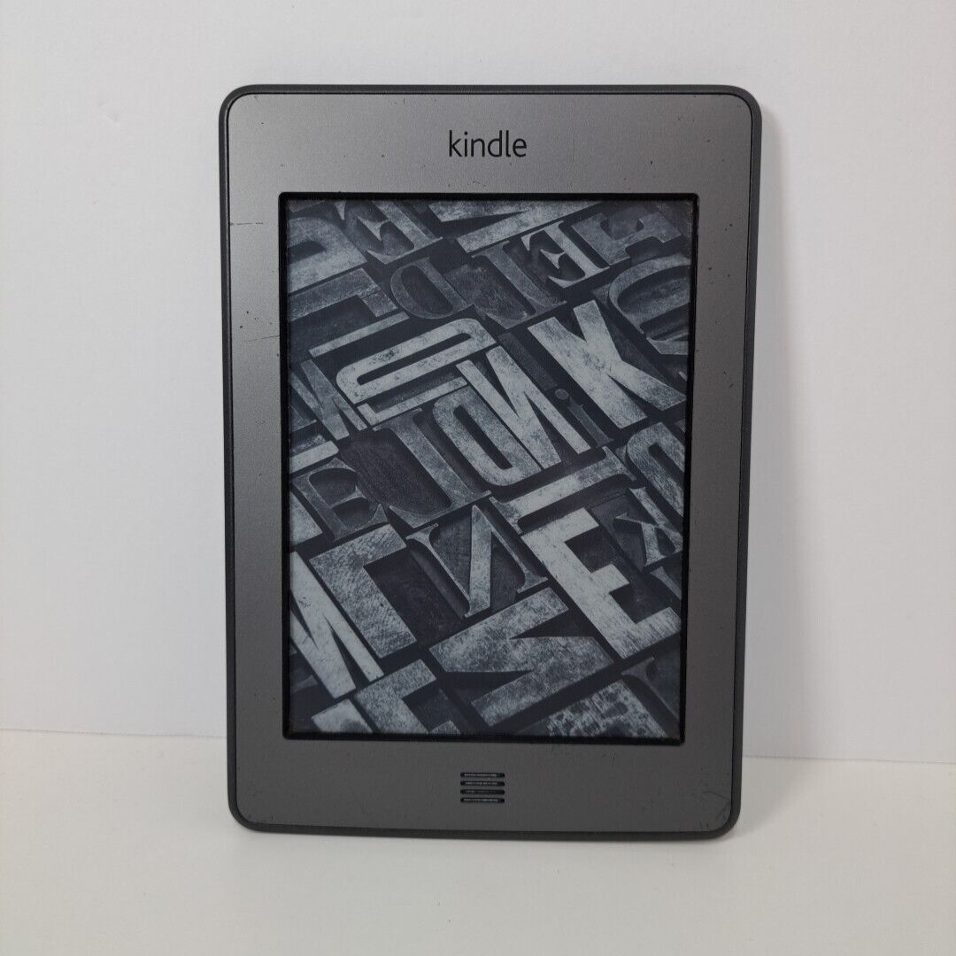 Amazon Kindle Touch D01200 (4th Generation) 4GB Wi-Fi 6\