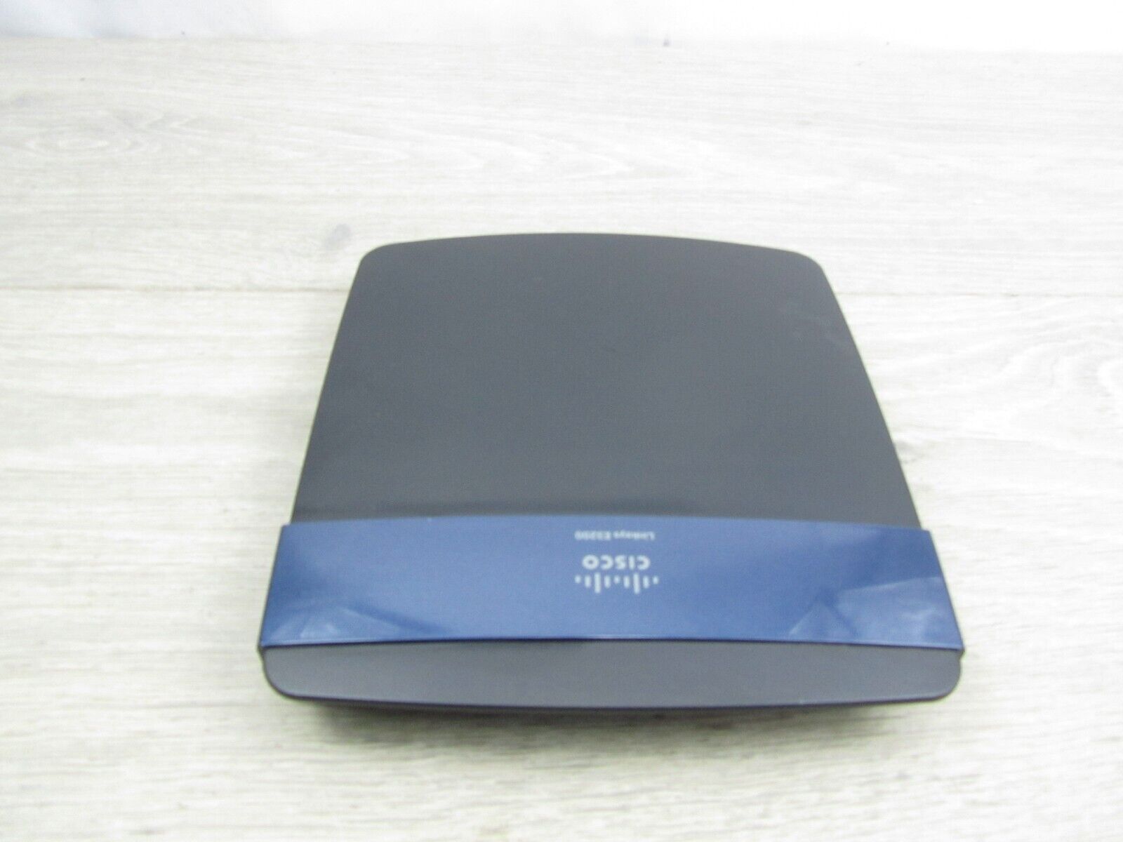 Linksys E3200 300 Mbps 4-Port Ethernet Gigabit Wireless N Router Tested