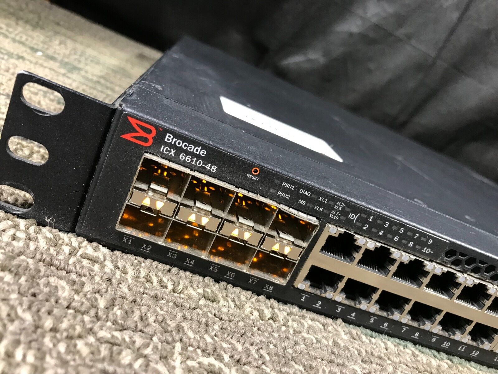 Brocade ICX6610-48P-E 48-port PoE+ Gigabit Ethernet Switch 8x 10GbE 1xPSU/Fan