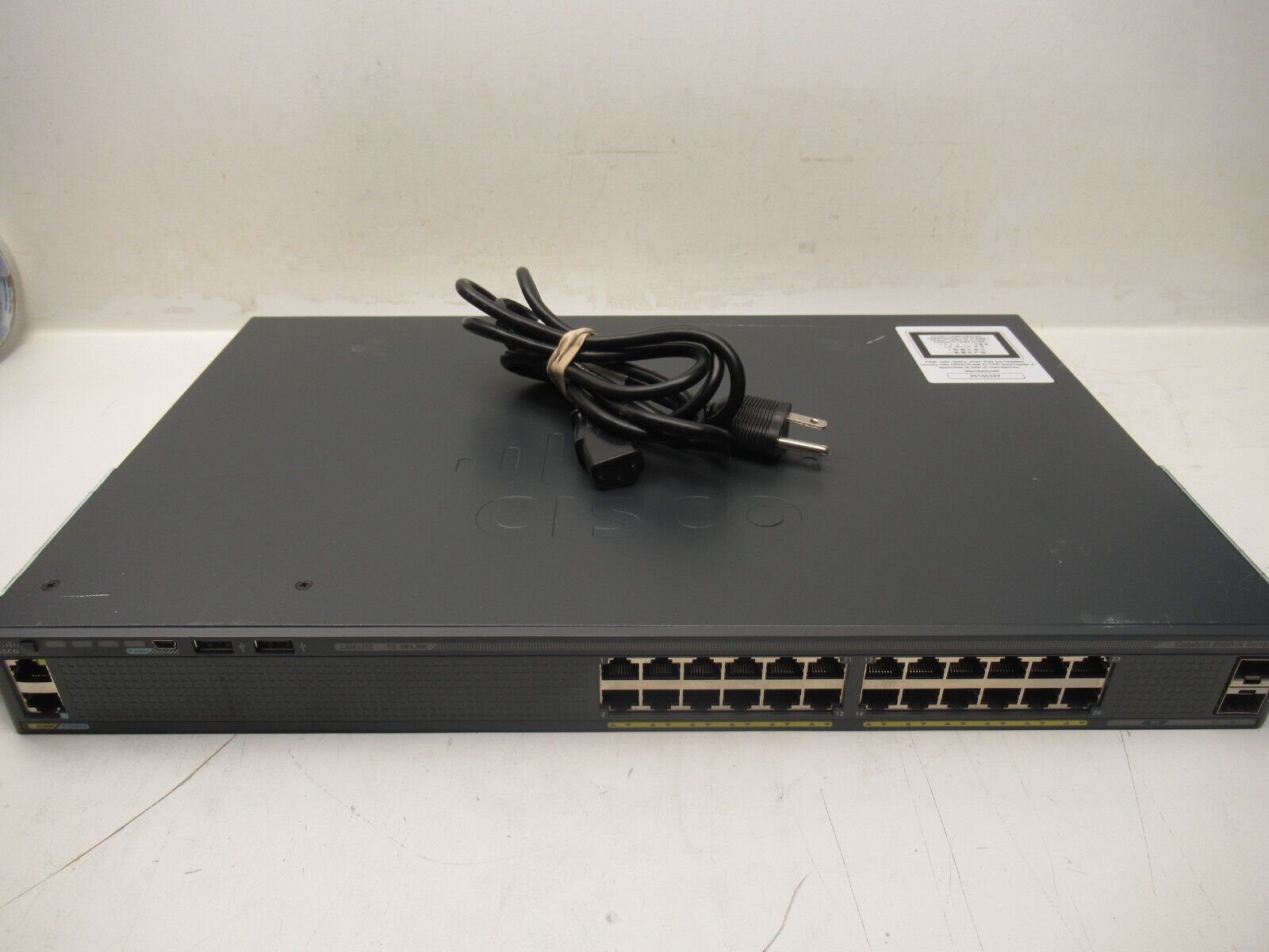 Cisco Catalyst 2960-X WS-C2960X-24TS-LL V03 24-Port Switch With Power Supply