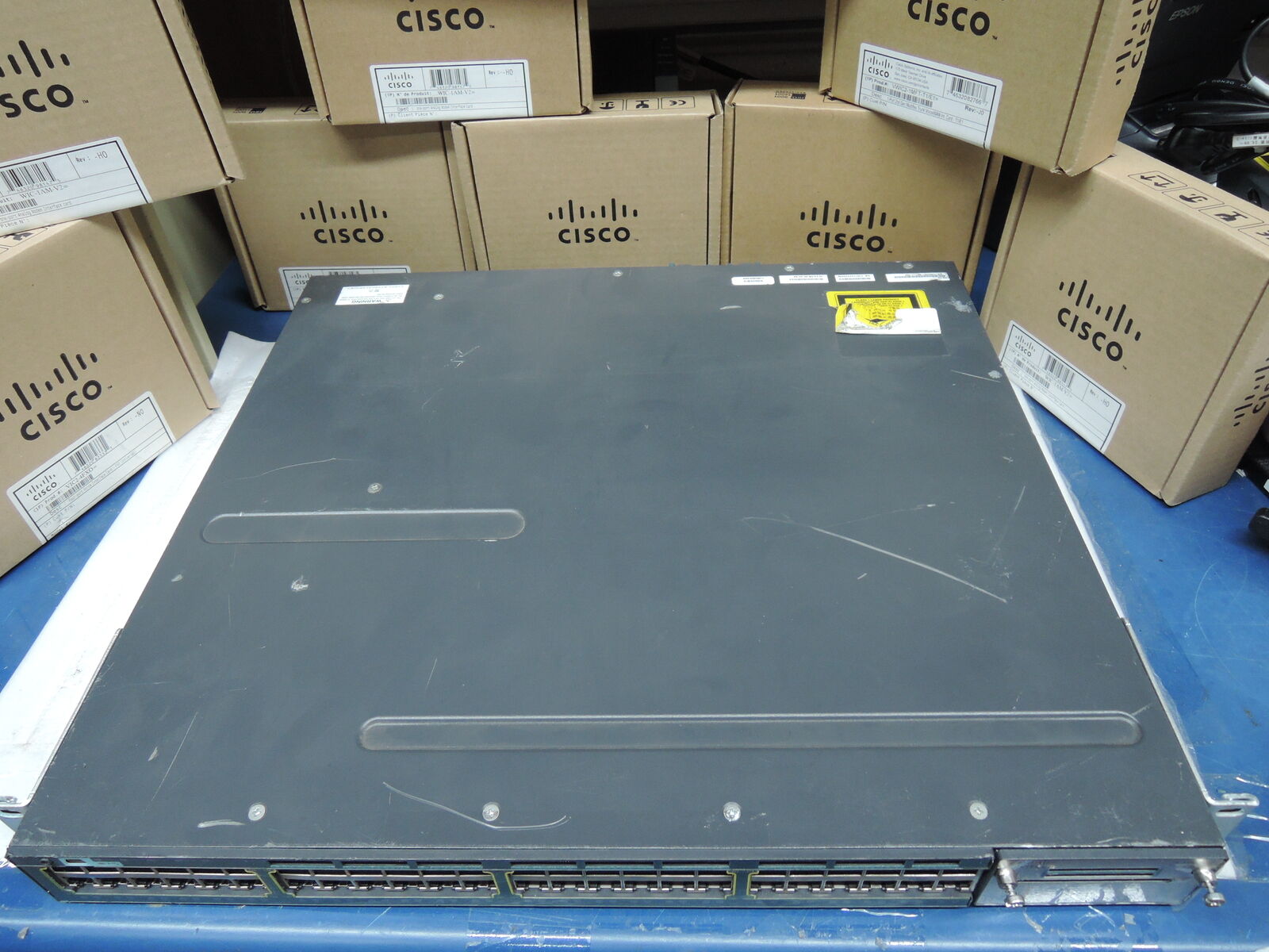 Cisco WS-C3560X-48T-L 3560X 48port NON POE Switch with 715WAC PWR