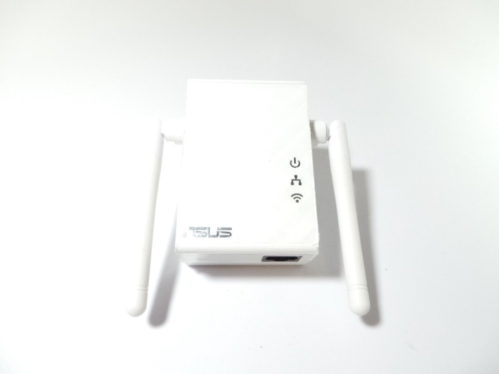 Asus Wireless N300 Repeater Range Extender Access Point Media Bridge RP-N12