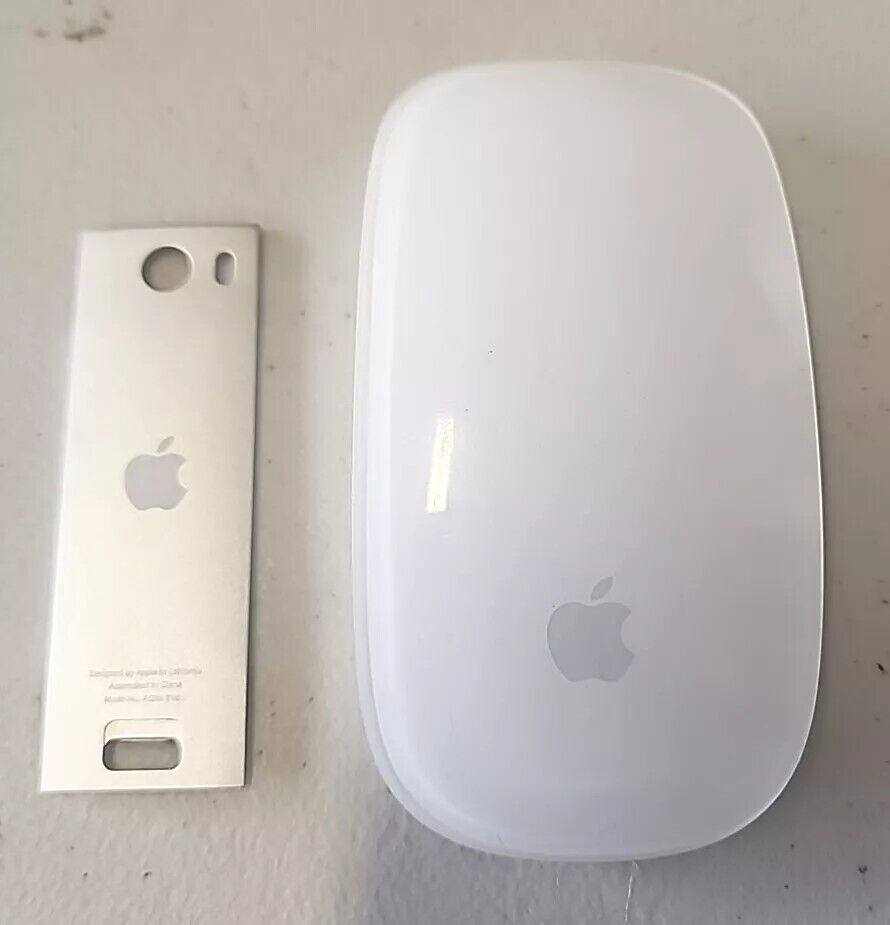 Apple Magic Mouse Bluetooth Wireless Model A1296 Needs 2 AA Batts - Not Included