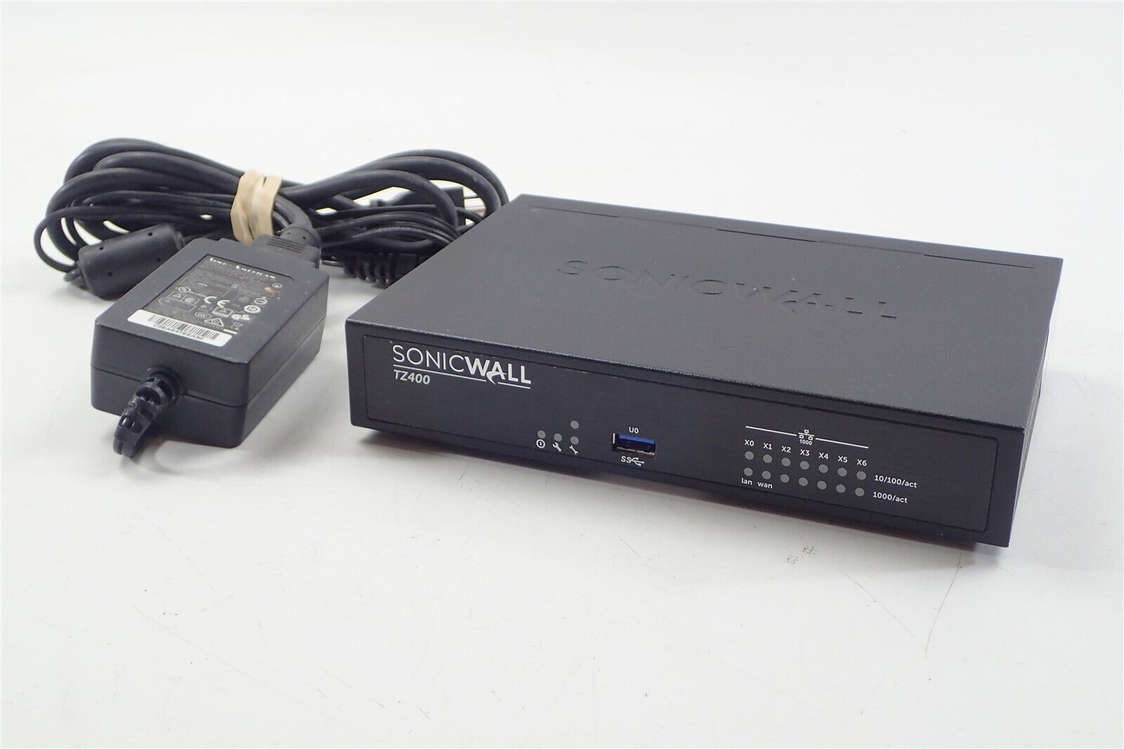 Dell SonicWall TZ400 Gigabit Network Security Appliance Firewall VPN APL28-0B4
