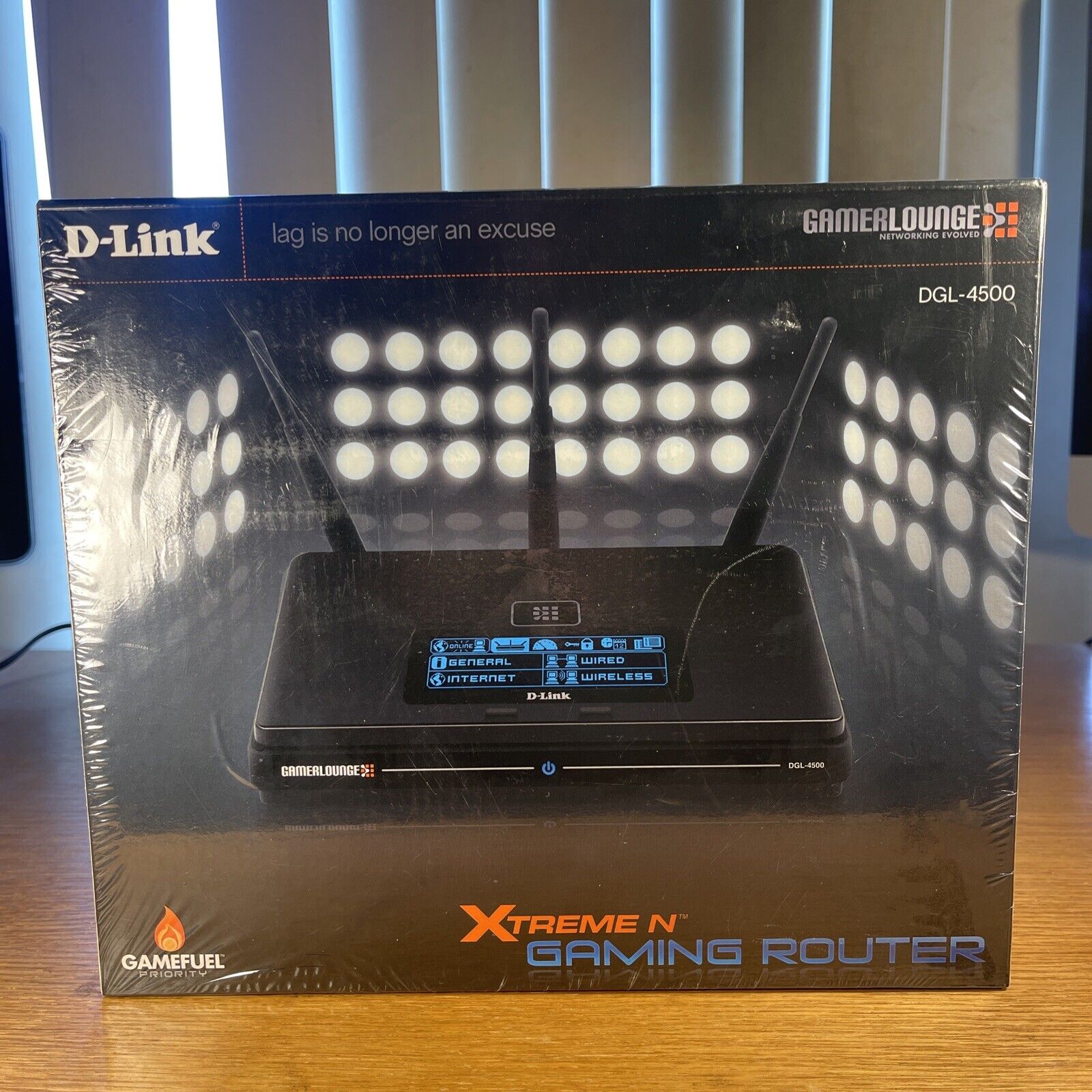 D-Link Xtreme N Gaming Router DLG-4500 Gamer Lounge NEW Sealed 