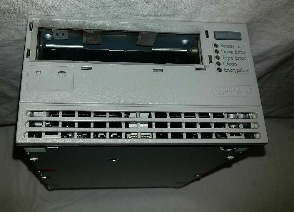 Overland NEO 2000 Tape drive LTO-5 BRSLA-0901-DC 80000298-107 AQ273M#800 AS IS