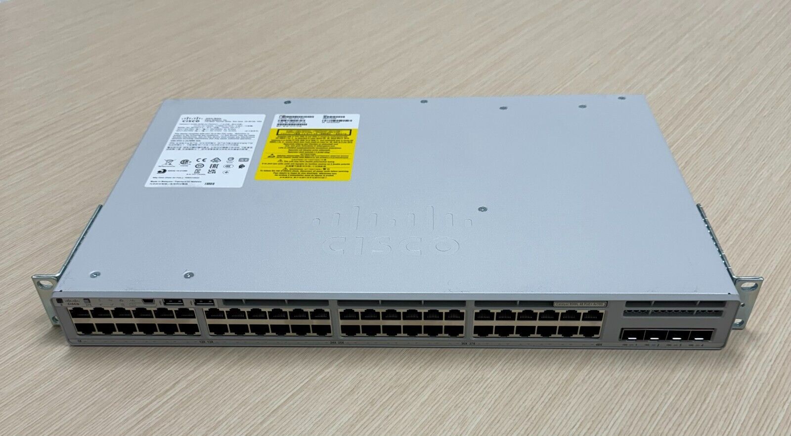 Cisco Catalyst 9200L 48 PoE+ 4x10G Switch with Stack Modules