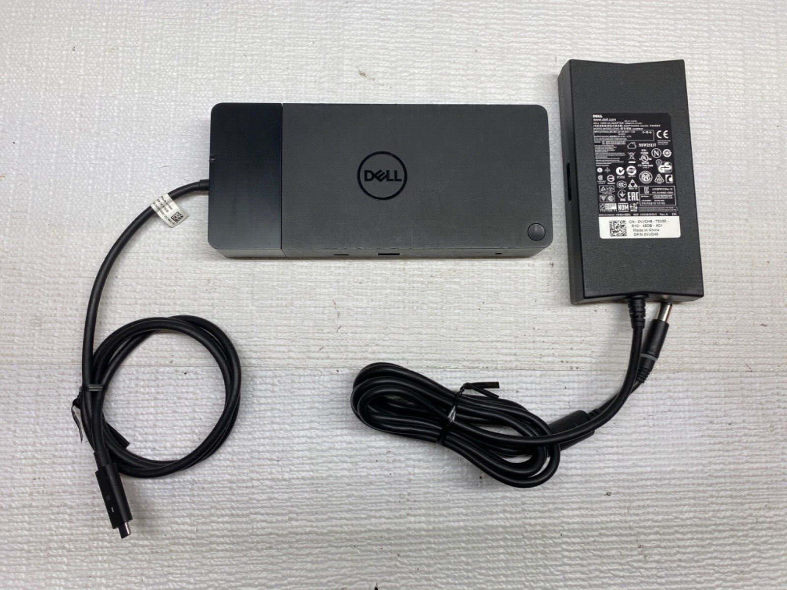 Dell WD19 USB Type-C Docking Station One Broken USB port w 130w -60 day warranty