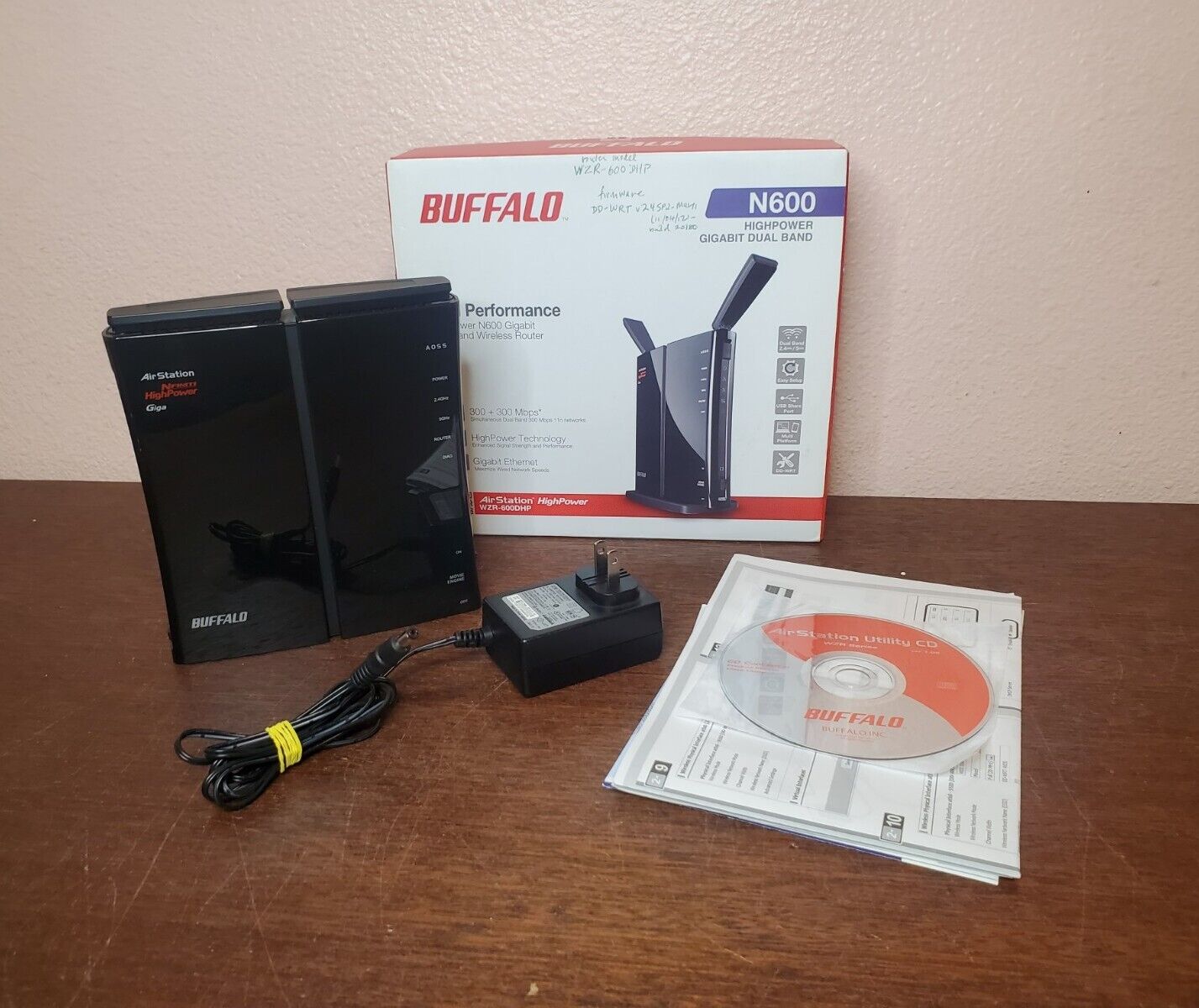 Buffalo AirStation N600 Dual Band Wireless Router WHR-600D 