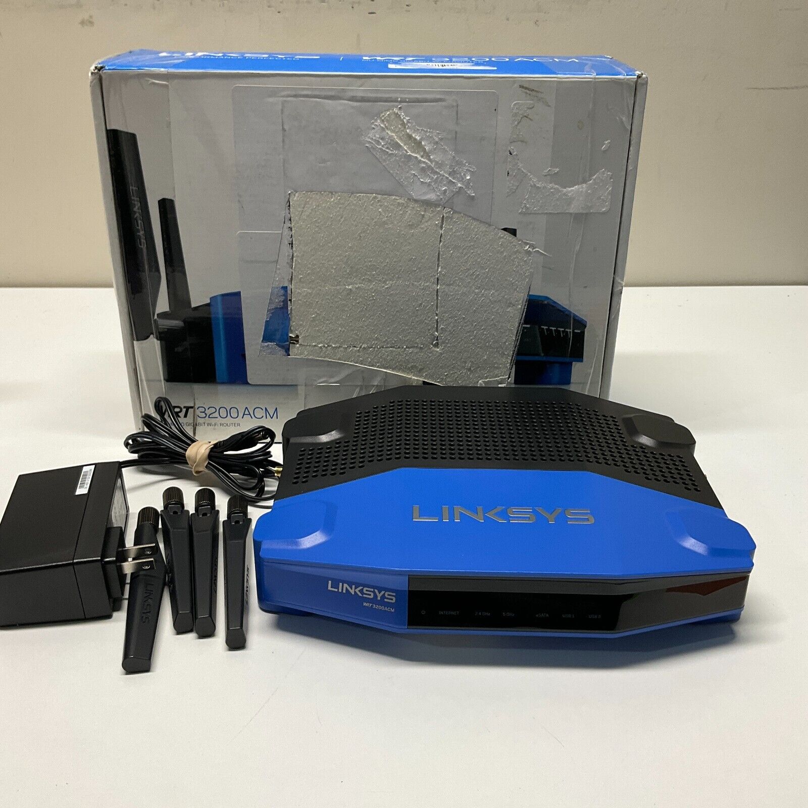 Linksys WRT3200ACM AC3200 Dual-Band Wi-Fi Router in Original Box Tested