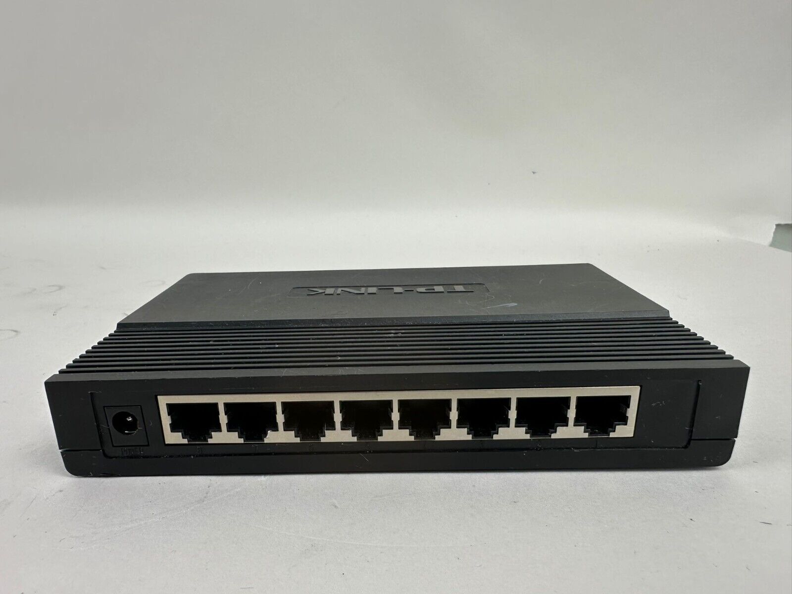 TP-LINK Technologies TP-Link TL-SF1008P 8-Ports External Switch