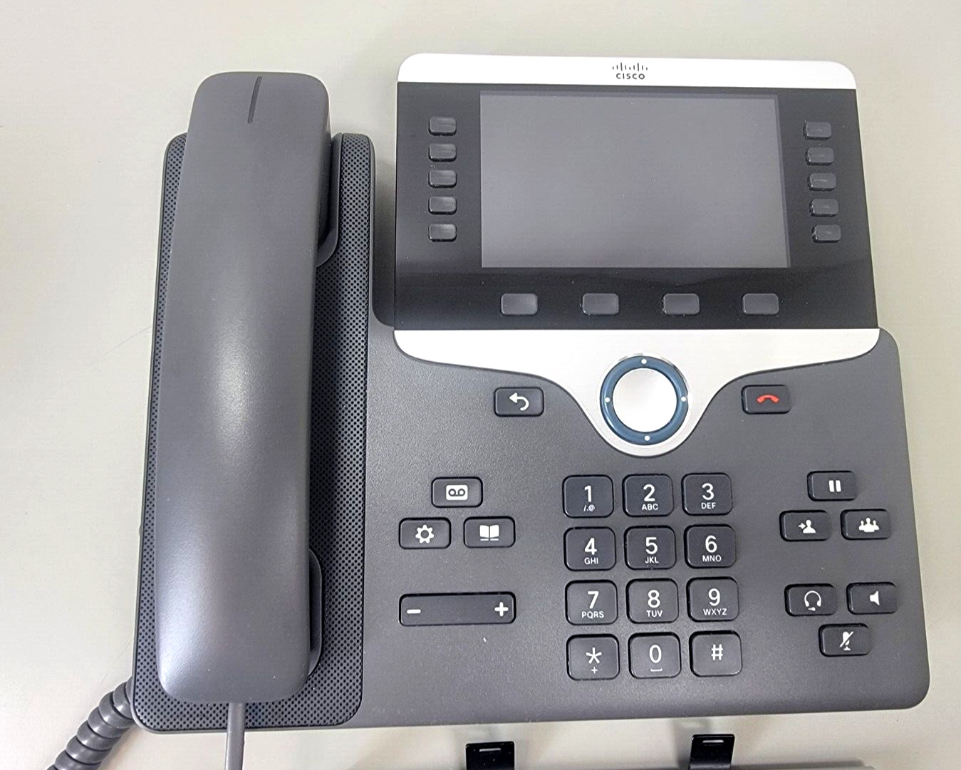 Cisco CP-8841-K9 5 Lines Widescreen LCD VoIP Phone, w/ Base Cleaned & Tested
