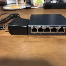 TP-Link TL-SG105 5-Port Gigabit Ethernet Switch - Plug & Play, Metal Design picture