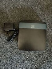 Linksys EA2700 300 Mbps 4-Port Gigabit Wireless N Router turns on with charger picture