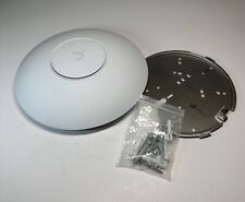 Ubiquiti UniFi SHD Access Point with Dedicated Security Radio UAP-AC-SHD W/mount picture