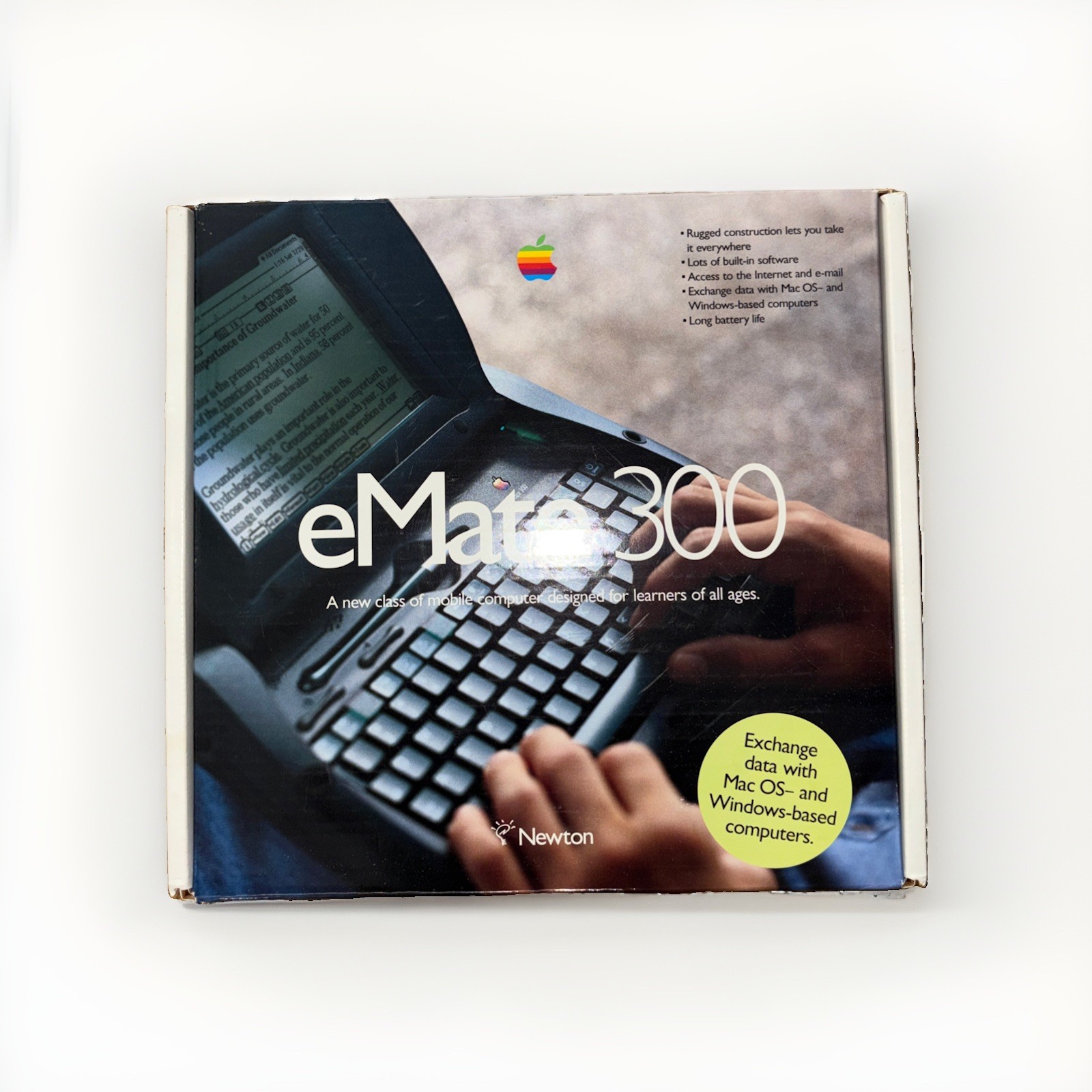 Apple Newton eMate 300 Vintage Handheld Computer W/original Box Stylus Powers On Apple Newton eMate 300 Vintage Handheld Computer W/original Box Stylus Powers On