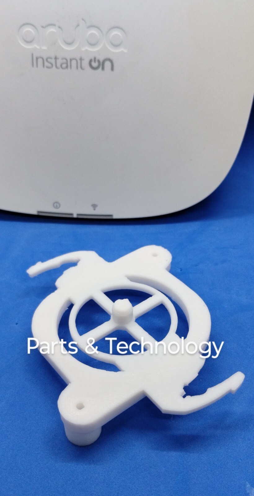 Aruba AP22 OEM replacement mount. Aruba AP22 OEM replacement mount.