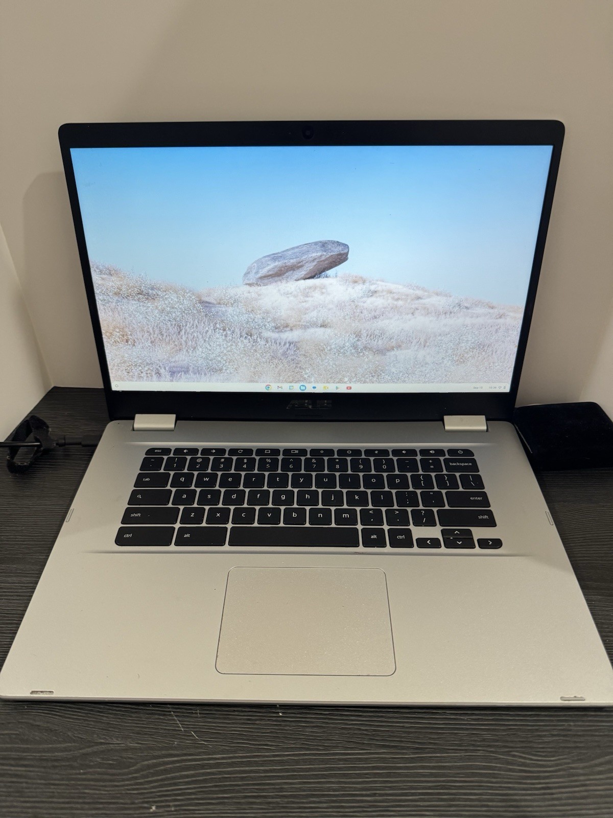 ASUS chrome Model C523N Intel Model 7265D2W Great Condition Runs Perfect ASUS chrome Model C523N Intel Model 7265D2W Great Condition Runs Perfect