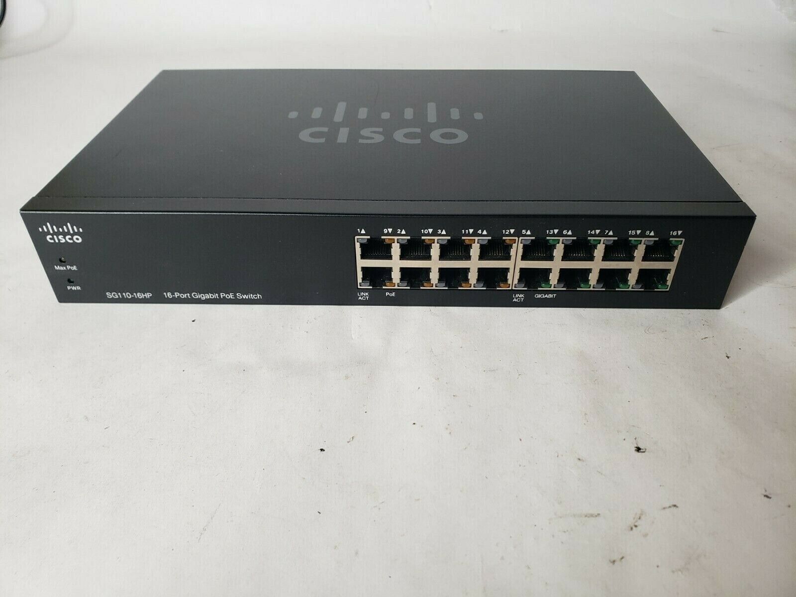 Cisco SG110-16HP Desktop Switch with 16 Gigabit
