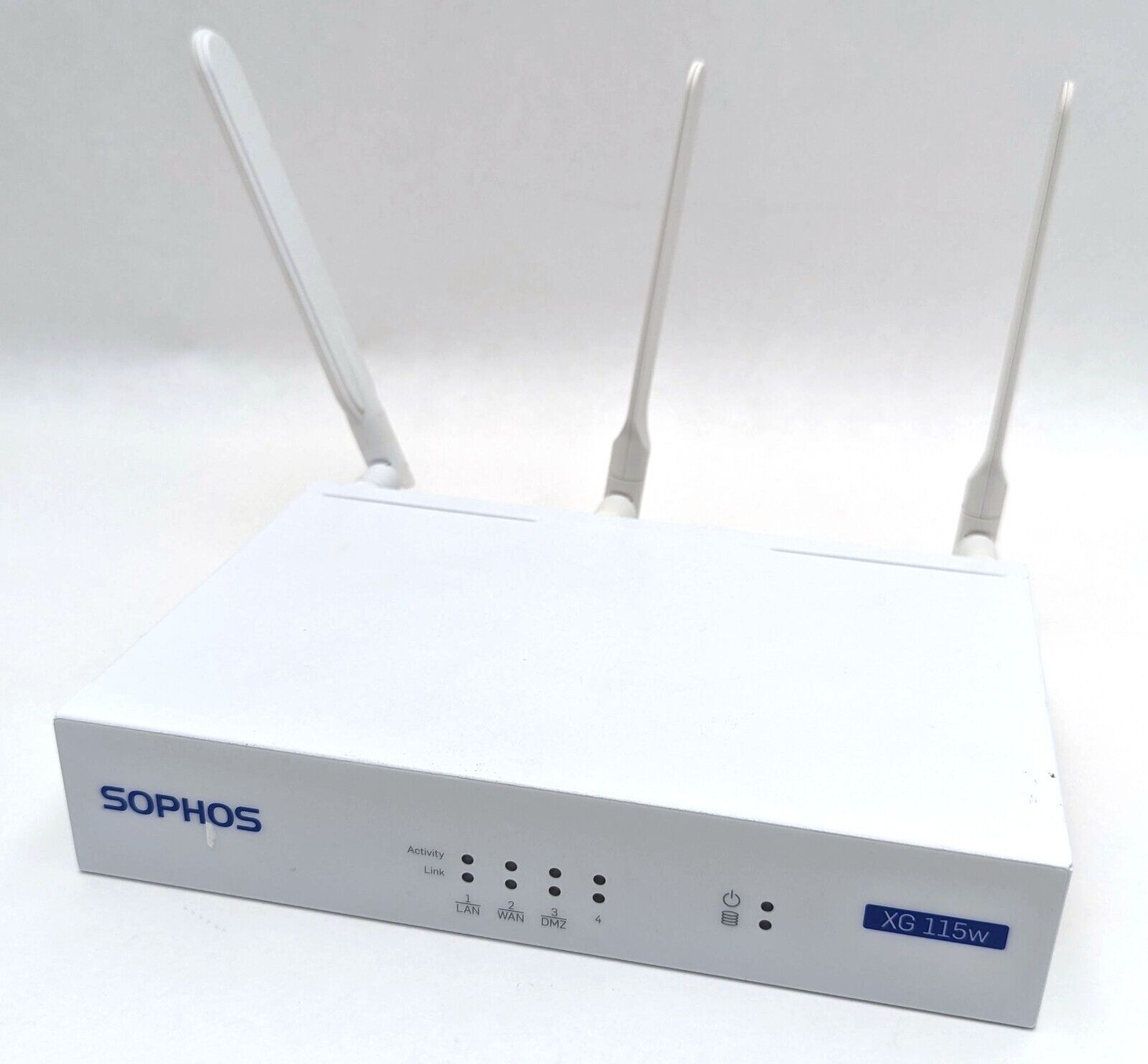 Sophos XG 115w Rev. 2 Firewall Desktop Network Security Appliance w/ Antennas