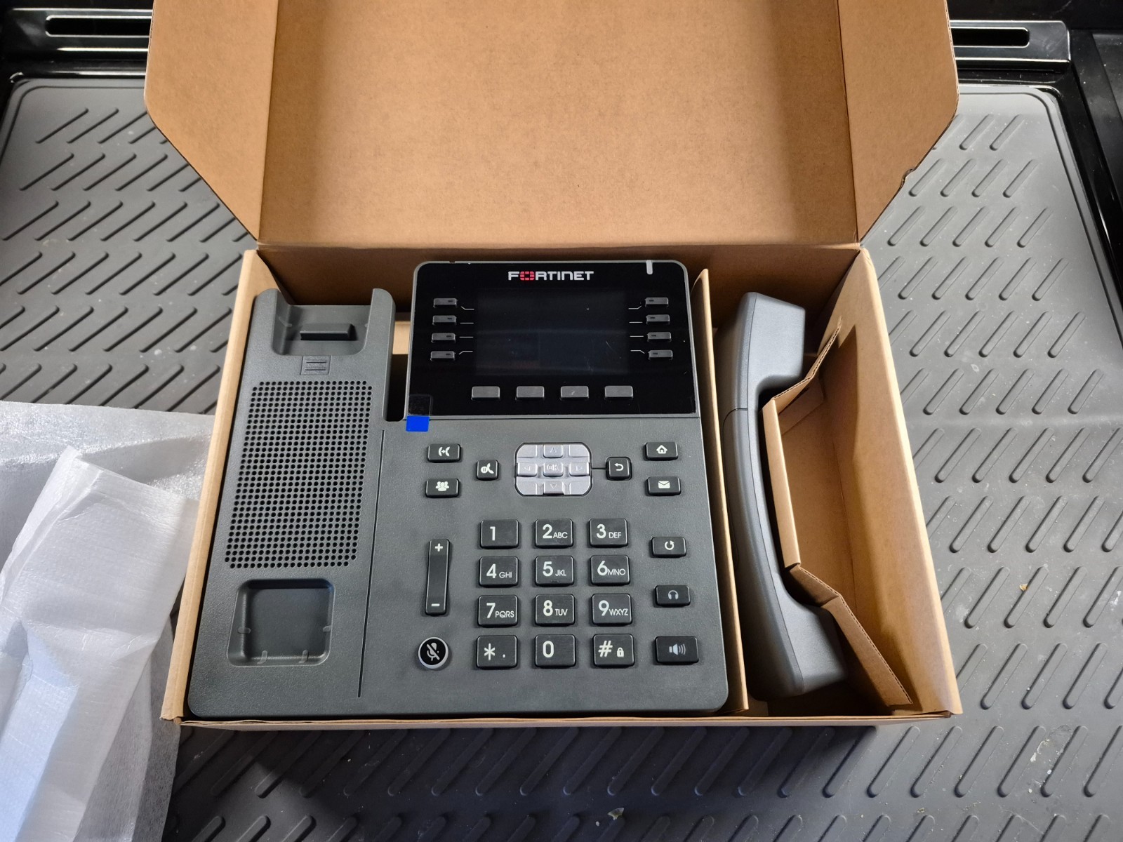 Brand New Fortinet FortiFone FON‑380 IP Business Phones – Part # P26067-01-01