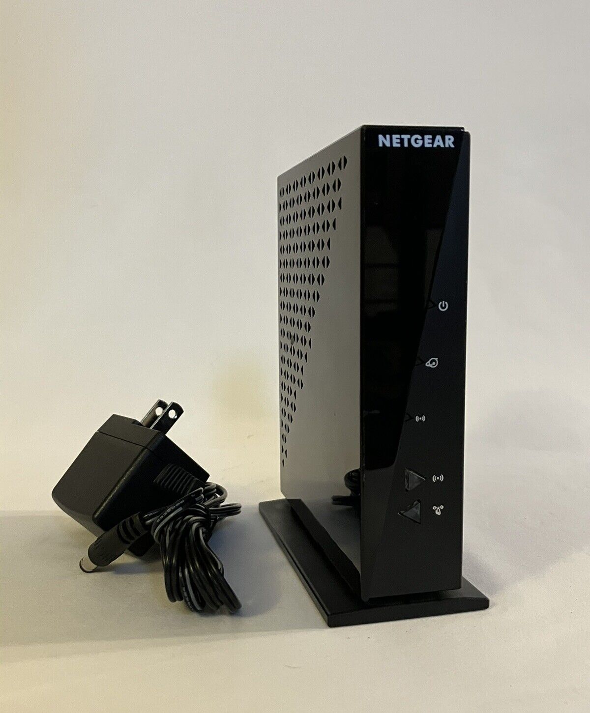 NETGEAR - WNR2000v3 - N300 Wireless Router - Tested Working