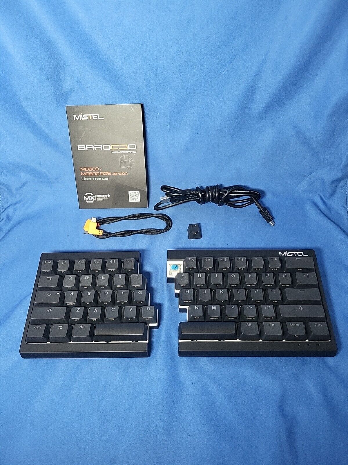 Mistel BAROCCO MD600 RGB Cherry MX Blue Keys Split Ergonomic Keyboard