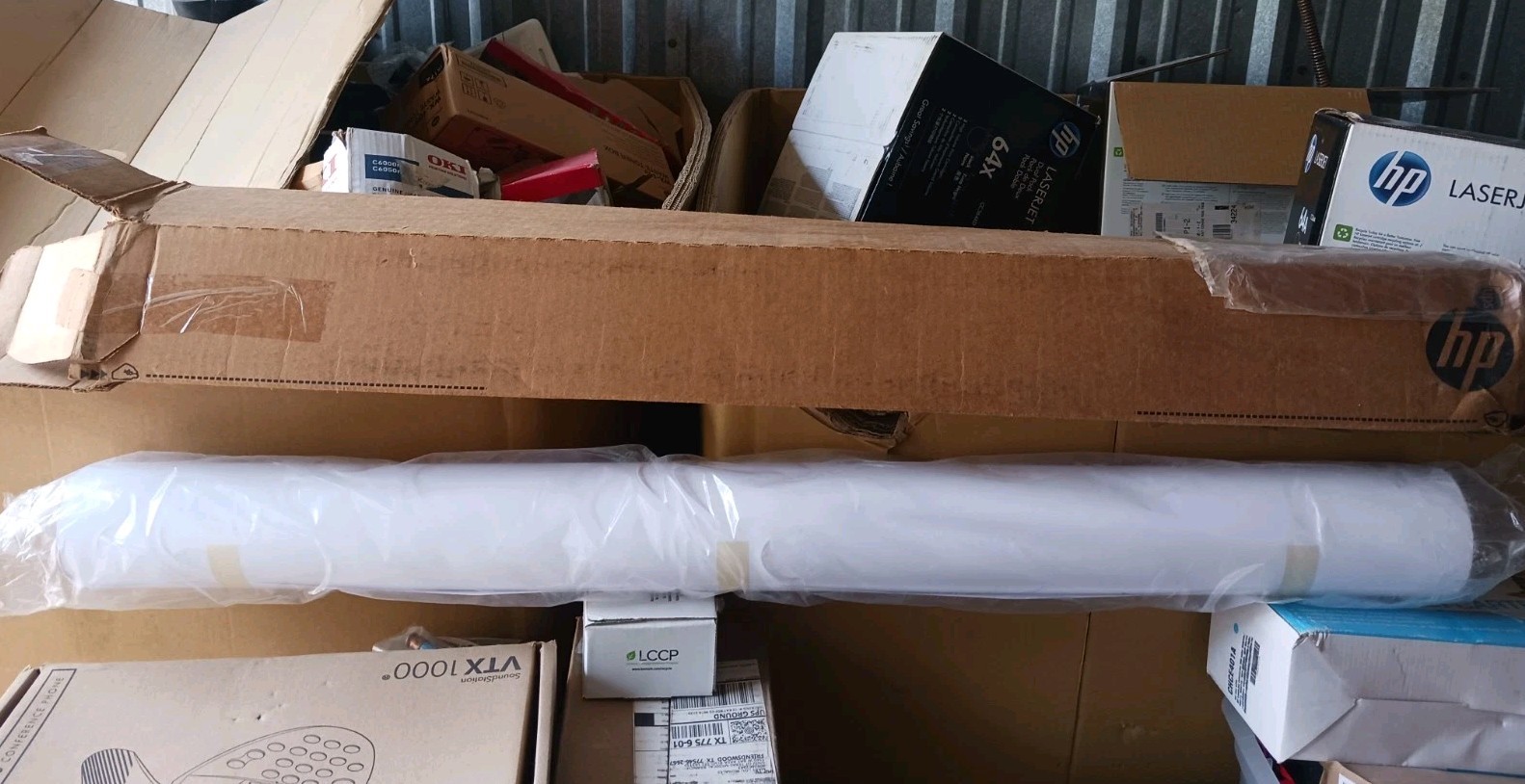 HP Universal Heavyweight Coated Paper - White - 42 Inches X 100 Feet Q1414B HP Universal Heavyweight Coated Paper - White - 42 Inches X 100 Feet Q1414B