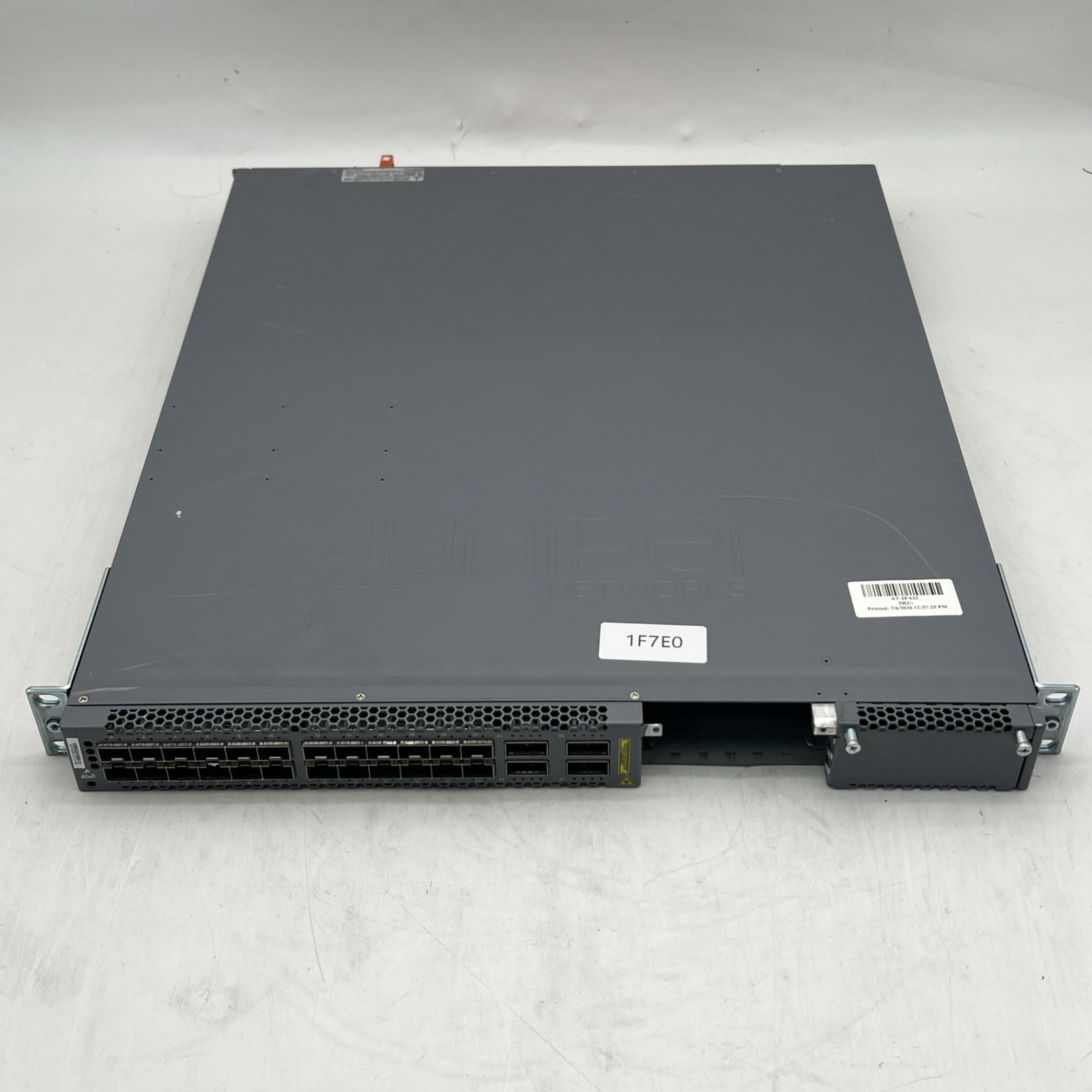 Juniper EX4600-40F-AFO 24-Port Dual PSU Network Switch Juniper EX4600-40F-AFO 24-Port Dual PSU Network Switch